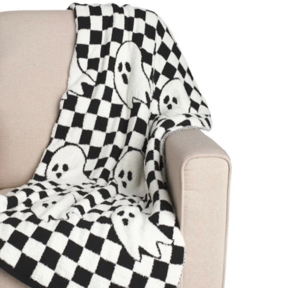 NEW NWT Spooky Night Black White Checkered Ghost Throw Blanket 50x70 New Tiktok